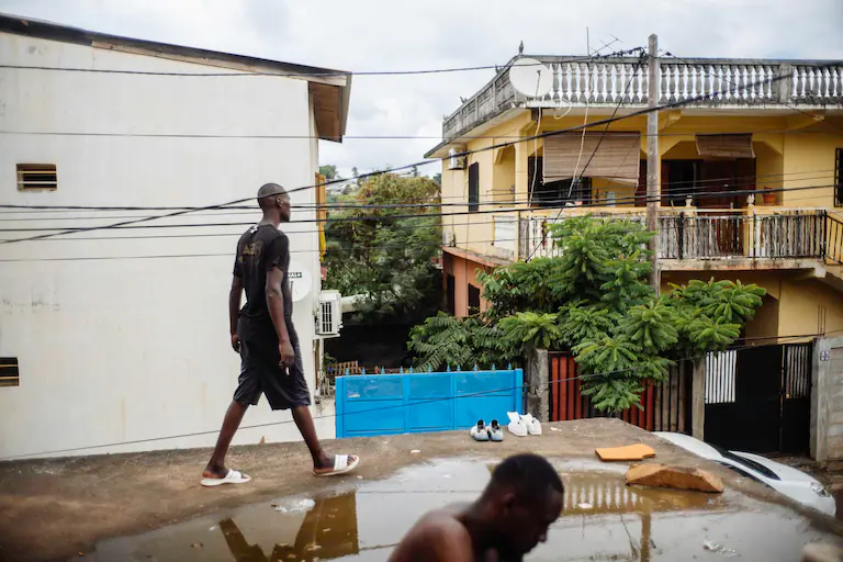 Migrants africains : «Passer par Mayotte, c’est éviter beaucoup de risques» - Libération