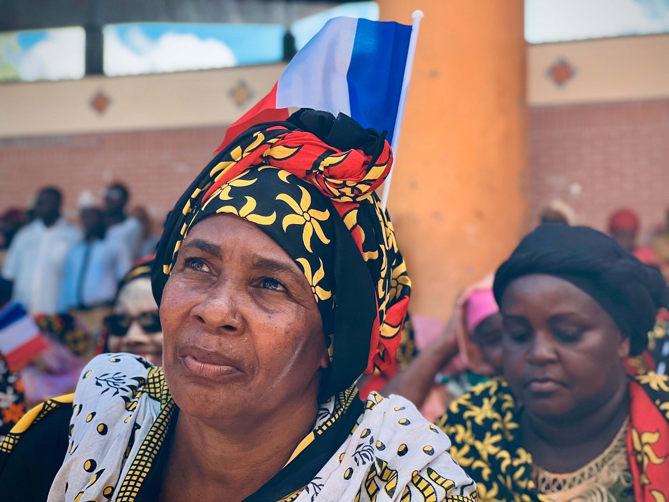 À Mamoudzou, des manifestants sont réunis en soutien à l'opération Wuambushu